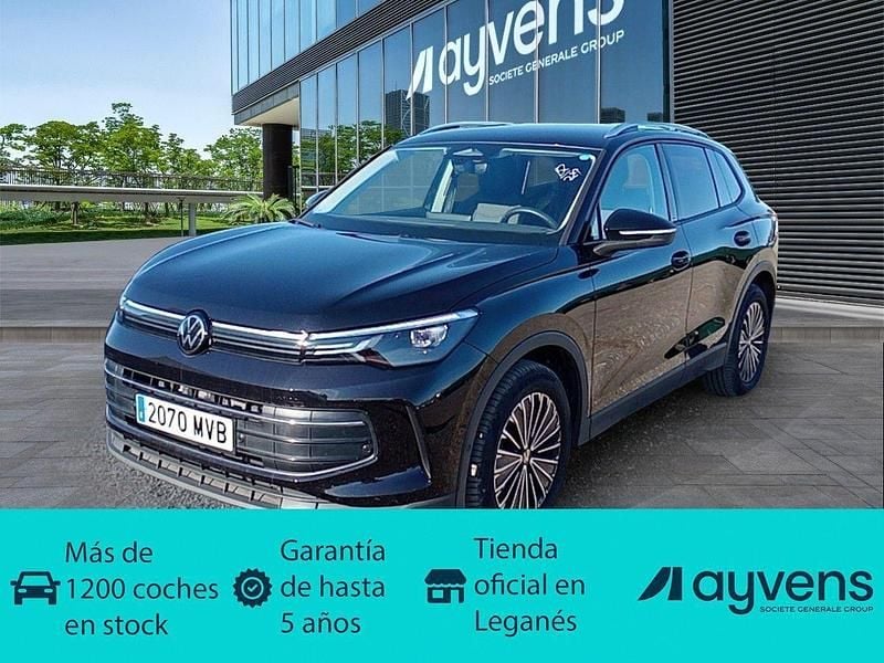 Usado VW Tiguan Life 150 CV (110 kW) 2024 Negro SUV