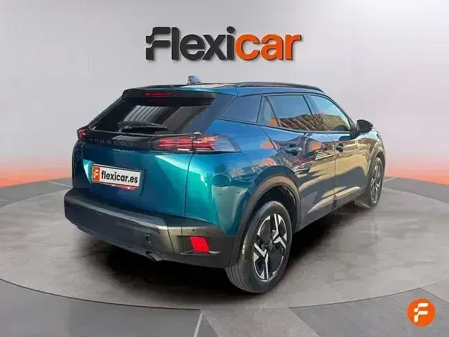 Usado Peugeot 2008 Allure 100 CV (73 kW) 2025 Azul SUV