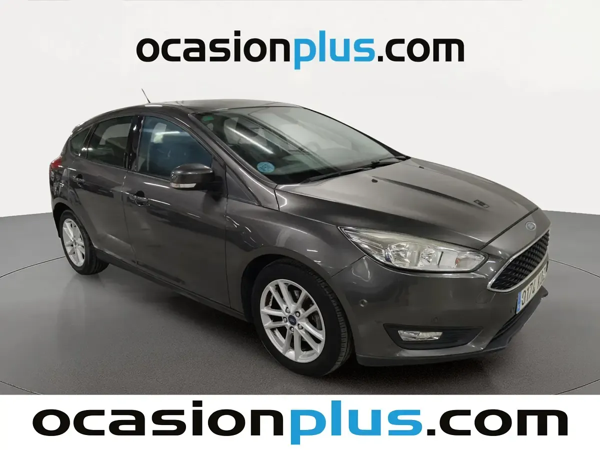 Usado Ford Focus Business Edition 120 CV (88 kW) 2017 Gris Utilitario