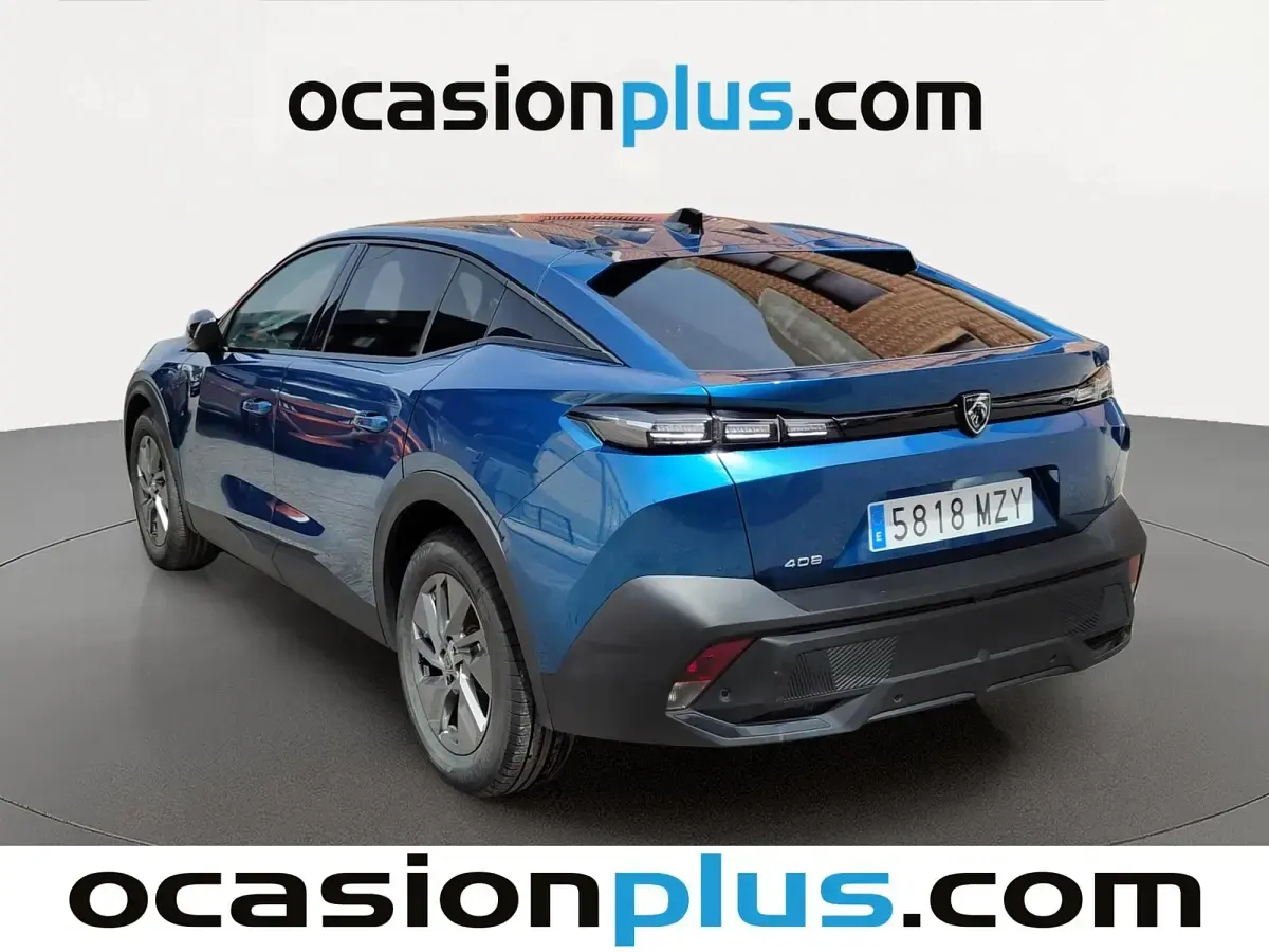 Usado Peugeot 408 Allure 145 CV (106 kW) 2025 Azul SUV