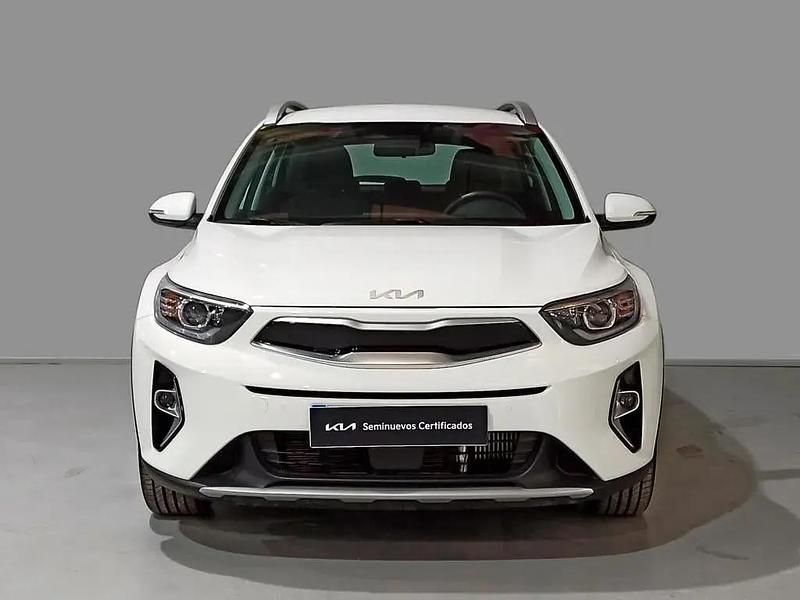 Usado Kia Stonic 100 CV (73 kW) 2024 Otro SUV