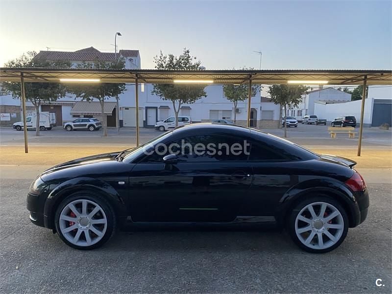 Usado Audi TT 180 CV (132 kW) 1999 Negro Coupe