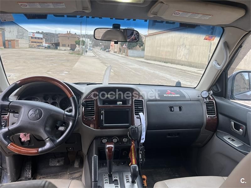 Usado Mitsubishi Montero Intense 160 CV (117 kW) 2005 Gris / plata SUV