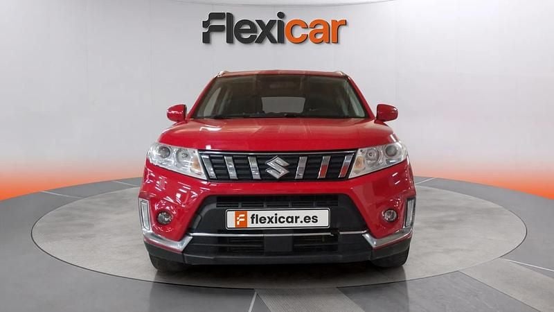 Usado Suzuki Vitara 111 CV (81 kW) 2019 Rojo SUV
