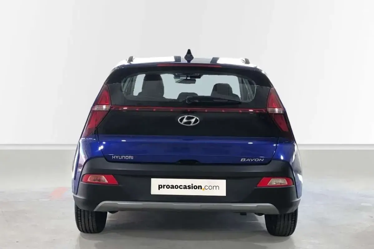 Usado Hyundai Bayon 84 CV (61 kW) 2023 Azul SUV