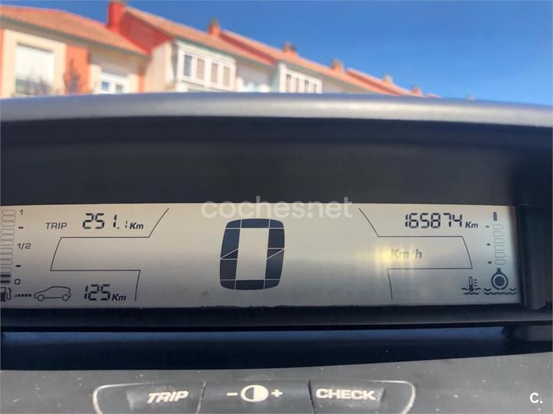 Usado 2005 Citroën C4 Berlina | 3200 € (Precio justo) - Imagen 1/3