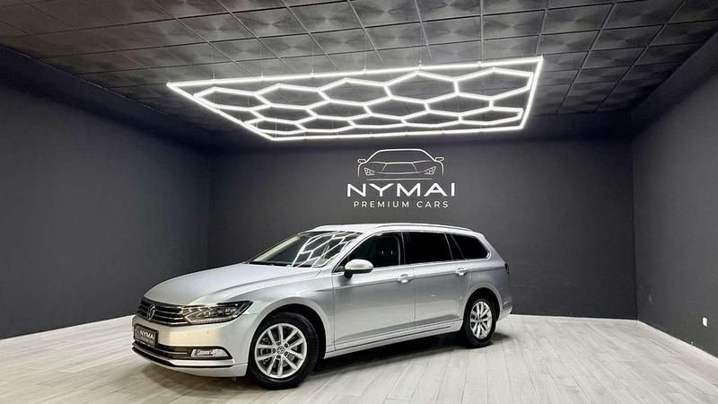 Usado VW Passat Advance 120 CV (88 kW) 2018 Gris Familiar