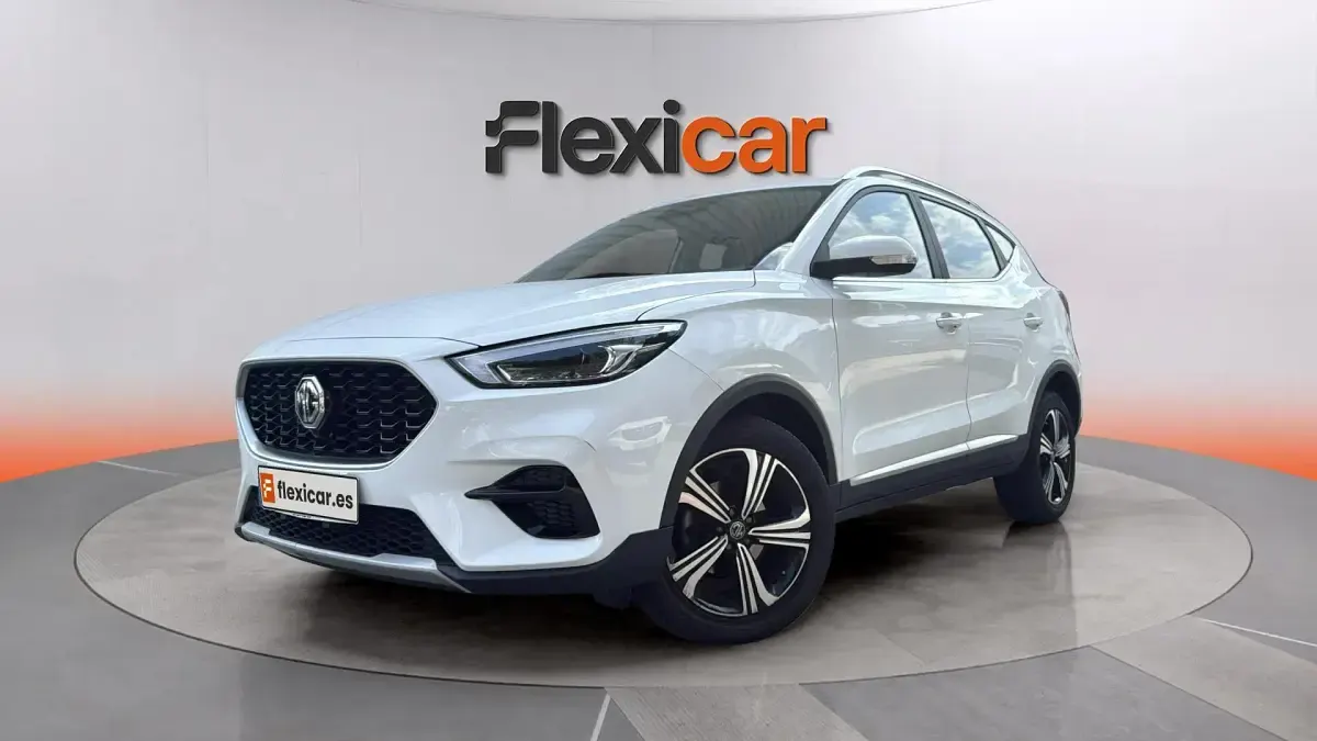 Usado MG ZS Comfort 116 CV (85 kW) 2025 Blanco SUV
