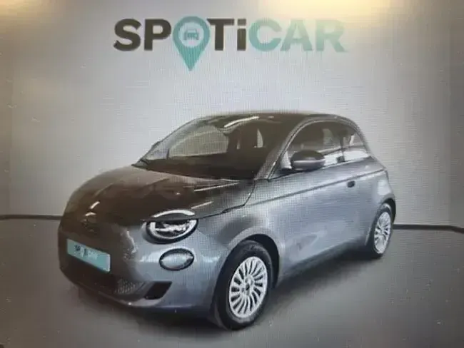 Usado Fiat 500e Action 69 kW (95 CV) 2021 Gris Utilitario
