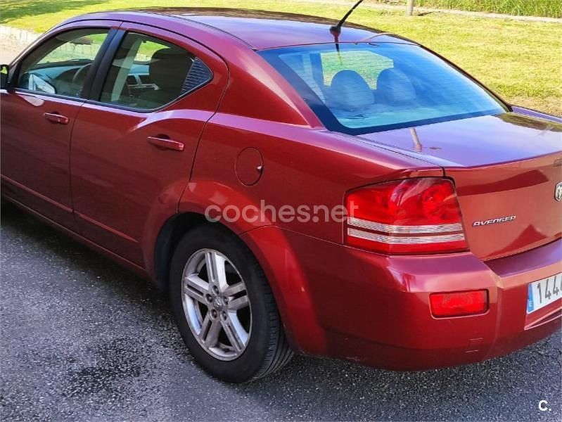 Granate Usado 2009 Dodge Avenger SE Berlina | 3200 € - Imagen 1/4