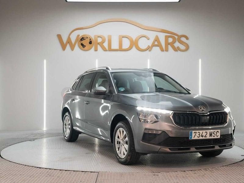 Usado Skoda Kamiq Selection 116 CV (85 kW) 2024 Gris SUV