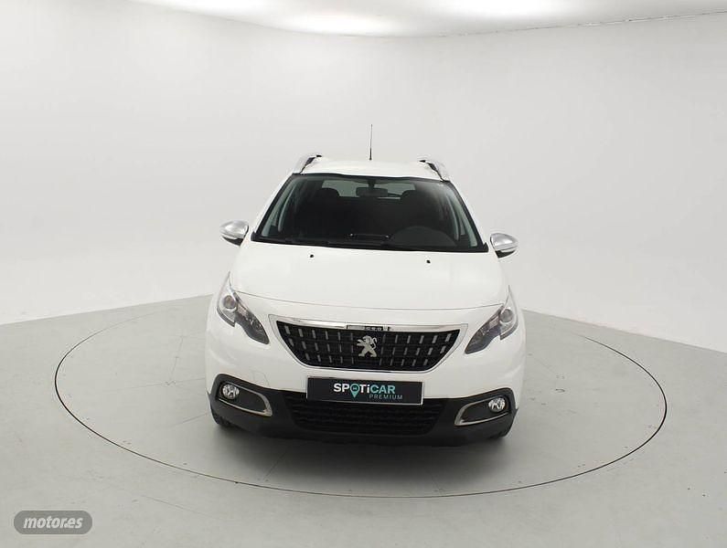Usado Peugeot 2008 Style 82 CV (60 kW) 2018 Blanco SUV