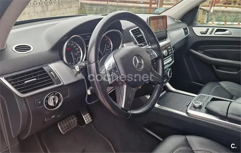Usado Mercedes ML350 258 CV (189 kW) 2012 Gris / plata SUV