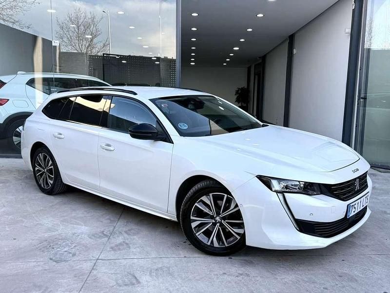 Usado Peugeot 508 SW Active 131 CV (96 kW) 2022 Blanco Familiar