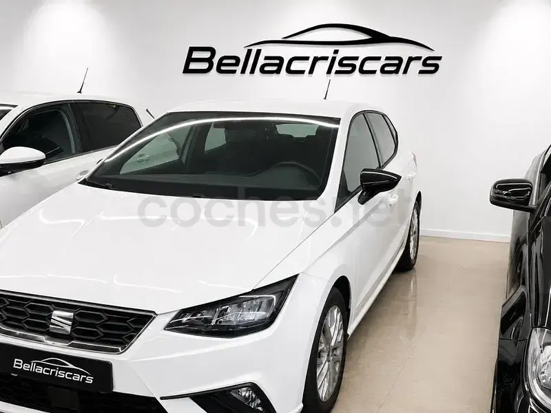 Usado Seat Ibiza FR 115 CV (84 kW) 2025 Blanco Utilitario