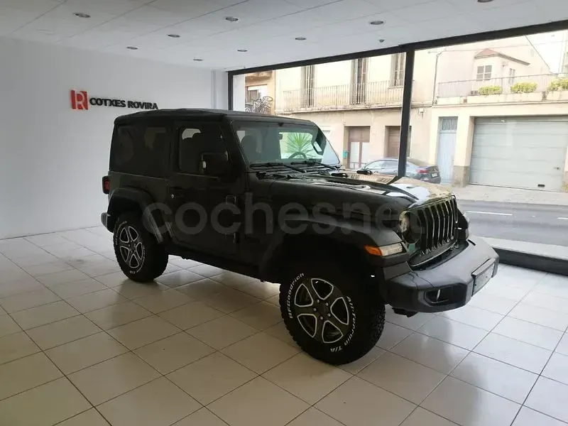 Usado Jeep Wrangler Sport 270 CV (198 kW) 2022 Verde SUV