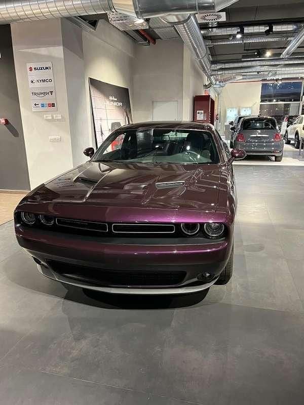 Usado Dodge Challenger SXT 309 CV (227 kW) 2023 Burdeos Coupe