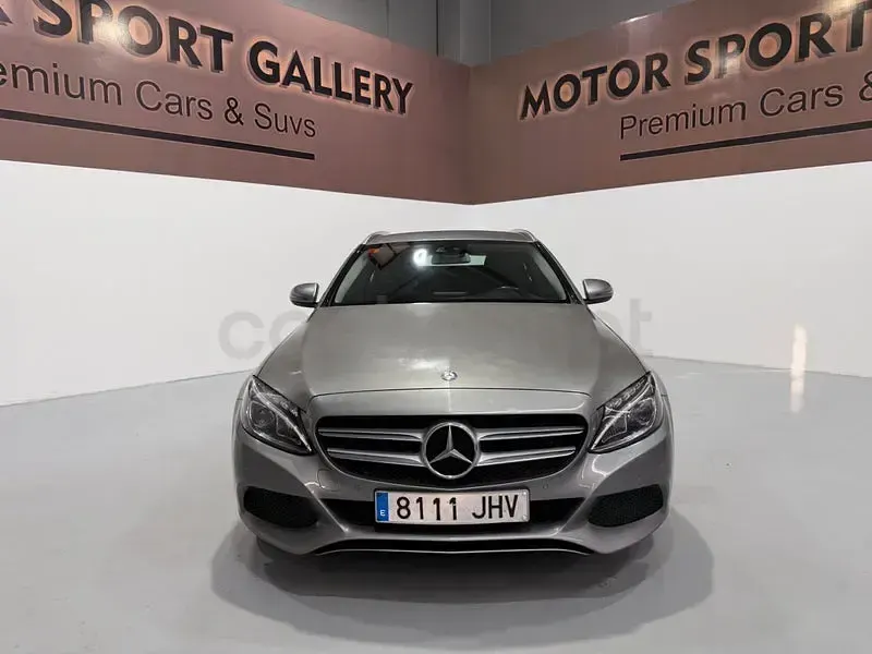 Usado Mercedes C220 Avantgarde 170 CV (125 kW) 2015 Gris / plata Familiar