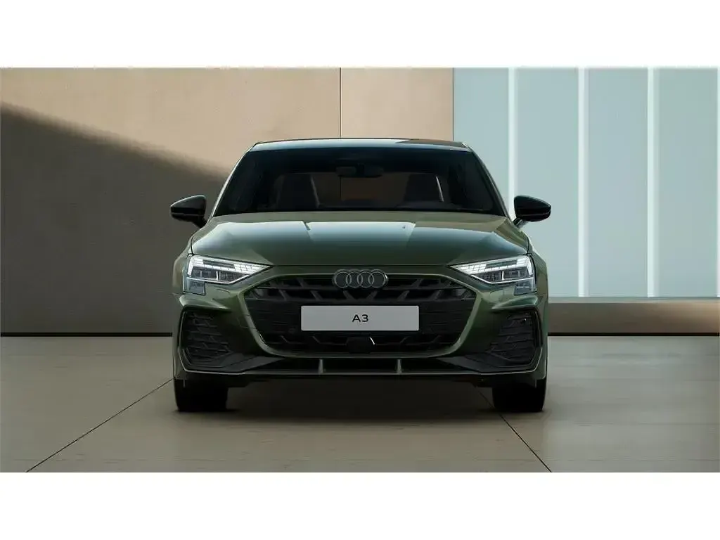 Novo Audi A3 Black Edition 150 HP (110 kW) 2025 Verde Sedan