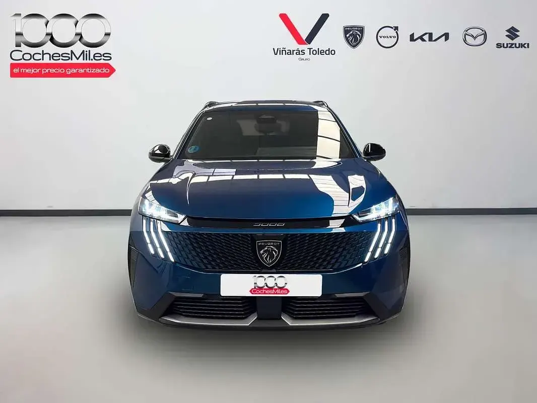 Usado Peugeot 5008 Allure 136 CV (100 kW) 2025 Azul SUV