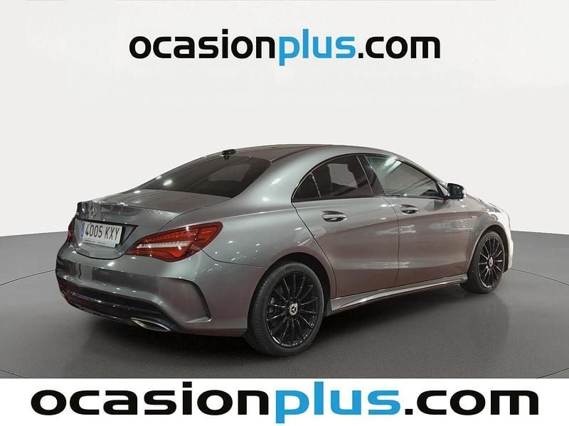 Occasion Mercedes CLA200 136 PK (100 kW) 2019 Grijs Sedan