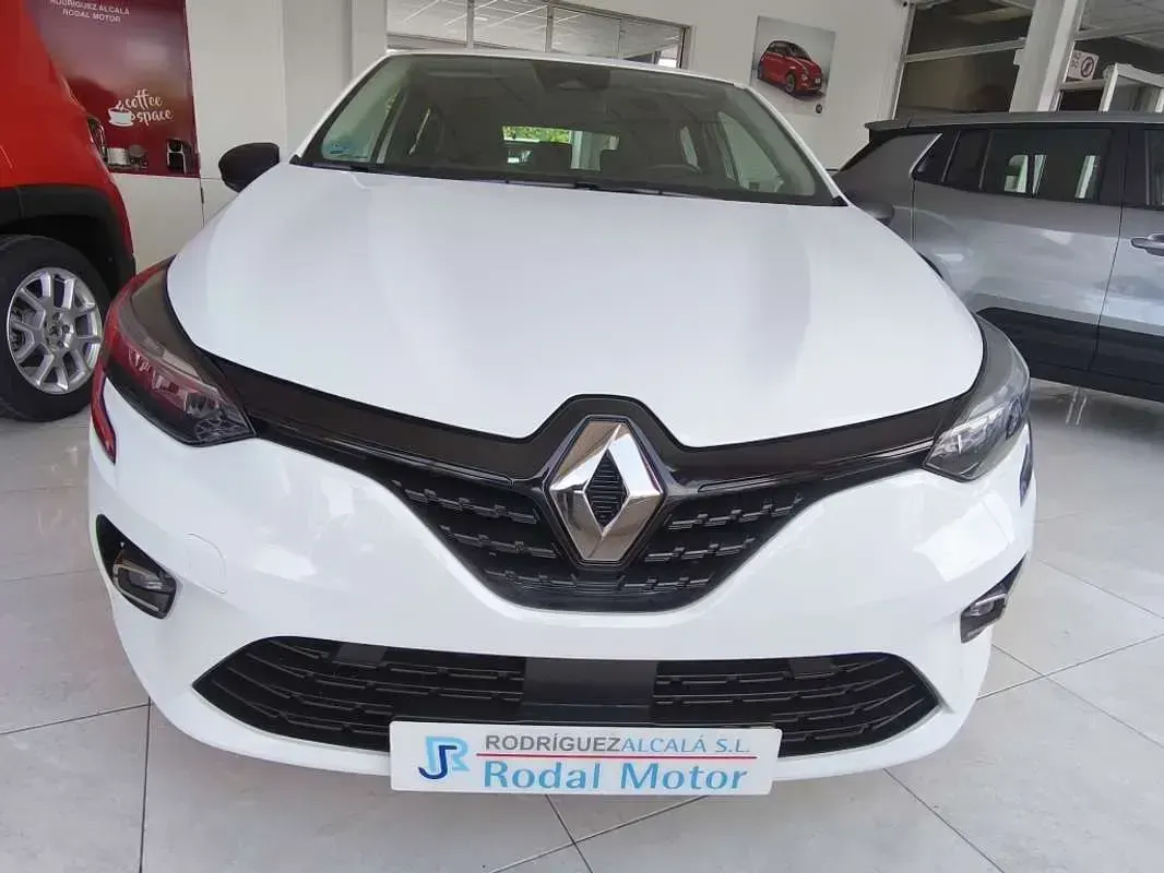 Usado Renault Clio Business 101 CV (74 kW) 2021 Blanco Utilitario