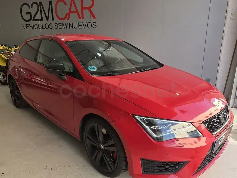 Usado Seat Leon CUPRA 265 CV (194 kW) 2014 Rojo Berlina
