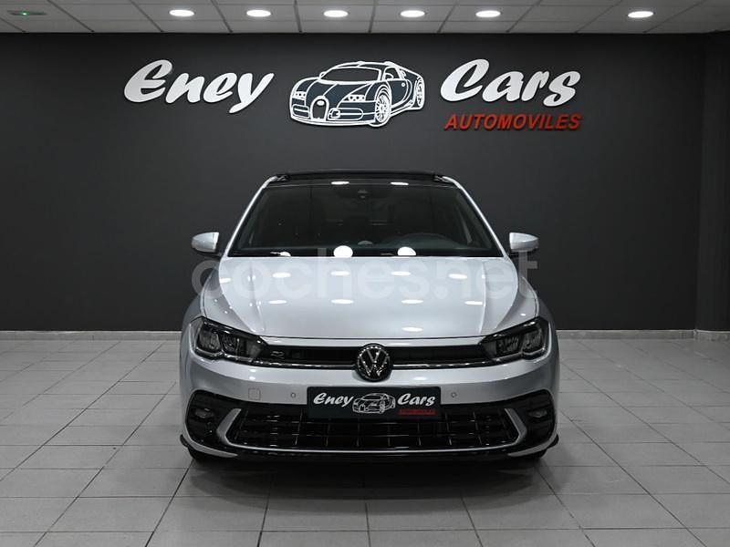 Usado VW Polo R-line 95 CV (69 kW) 2023 Gris / plata Berlina