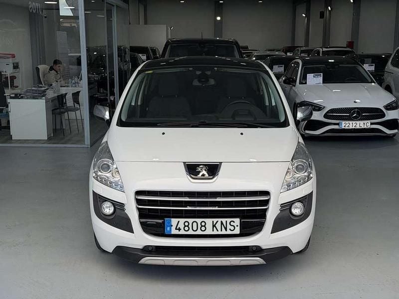 Usado Peugeot 3008 200 CV (147 kW) 2012 Blanco Familiar