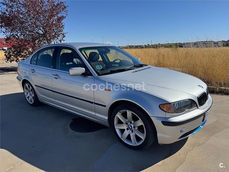 Usado BMW 320 170 CV (125 kW) 2003 Gris / plata Berlina