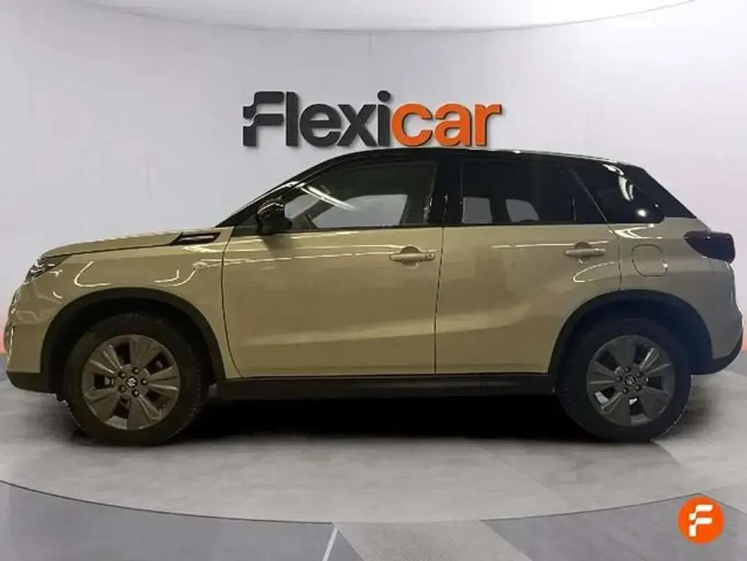Usado Suzuki Vitara GLX 129 CV (94 kW) 2024 Beige SUV
