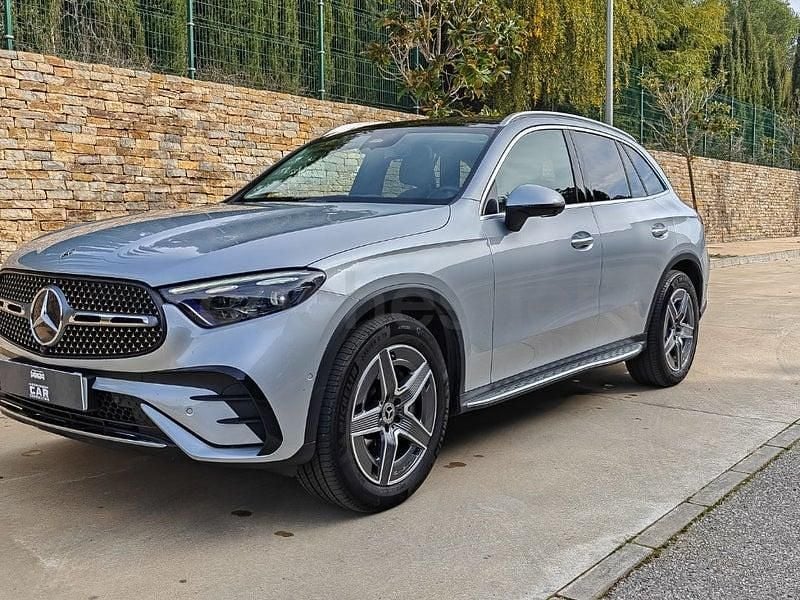 Usado Mercedes GLC300e 269 CV (197 kW) 2023 Gris / plata SUV