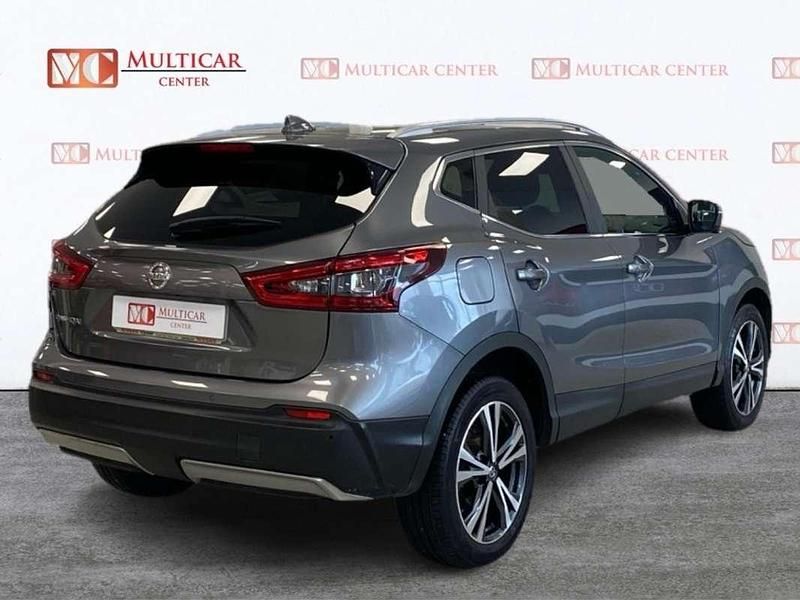 Usado Nissan Qashqai N-Connecta 116 CV (85 kW) 2018 Gris SUV