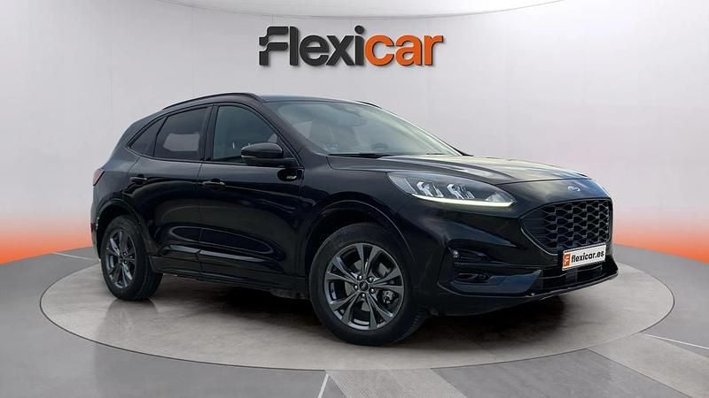 Usado Ford Kuga ST-Line 225 CV (165 kW) 2022 Negro SUV