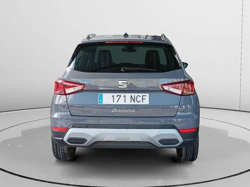 Usado Seat Arona Xperience 116 CV (85 kW) 2025 Gris SUV