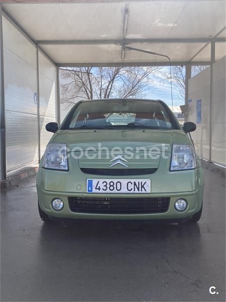 Usado Citroën C2 70 CV (51 kW) 2003 Verde Utilitario