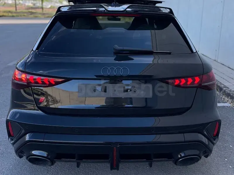Nuevo Audi RS3 Performance 400 CV (294 kW) 2026 Negro Berlina