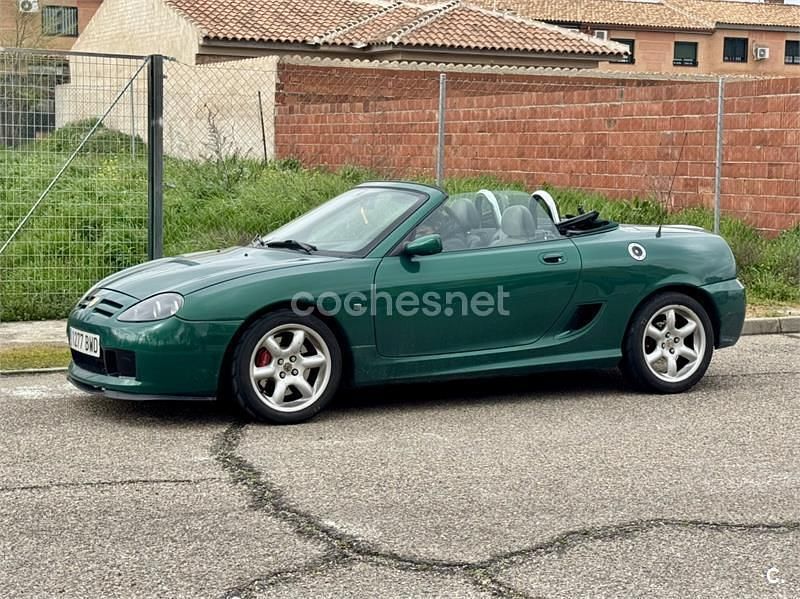 Usado MG TF 136 CV (100 kW) 2002 Verde Descapotable