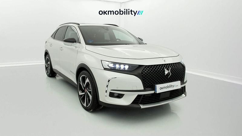 Usado DS Automobiles DS7 Crossback Performance Line Plus 300 CV (220 kW) 2021 Blanco nacarado SUV