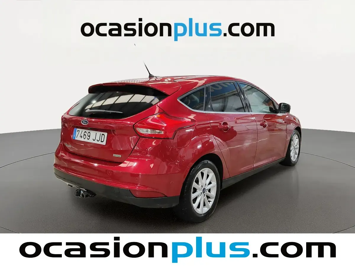 Brugt Ford Focus Titanium 125 HK (91 kW) 2015 Rød Hatchback