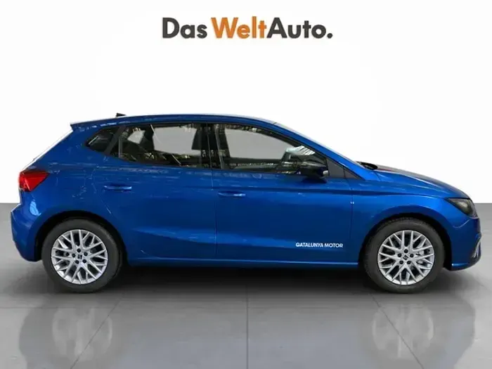 Usado Seat Ibiza FR 115 CV (84 kW) 2026 Azul Utilitario