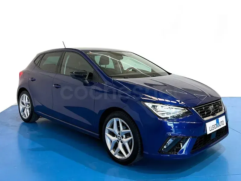 Usado Seat Ibiza FR 115 CV (84 kW) 2019 Azul Utilitario