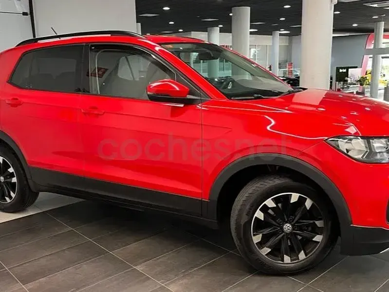 Usado VW T-Cross Edition 95 CV (69 kW) 2019 Rojo SUV