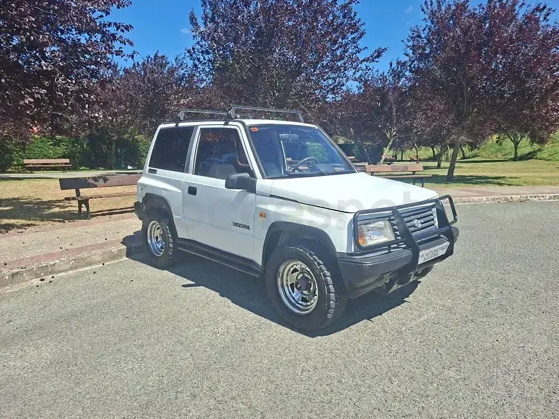 Usado Suzuki Vitara 81 CV (59 kW) 1991 Blanco Familiar