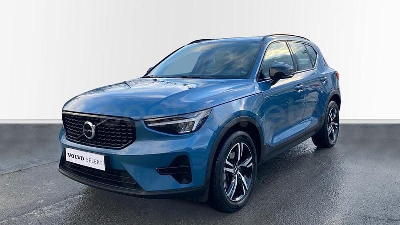 Azul Usado 2023 Volvo XC40 Plus SUV | 27.900 € (Precio justo) - Imagen 1/3