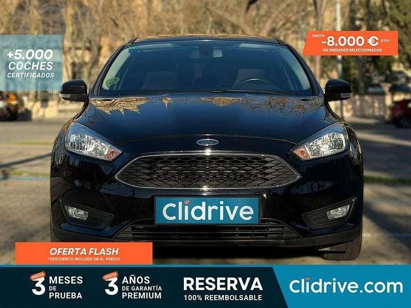 Usado Ford Focus Business Edition 125 CV (91 kW) 2017 Negro Familiar