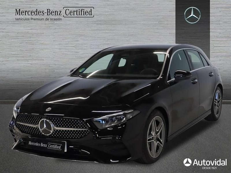 Negro Usado 2024 Mercedes A180 Berlina | 31.255 € (Precio justo) - Imagen 1/4
