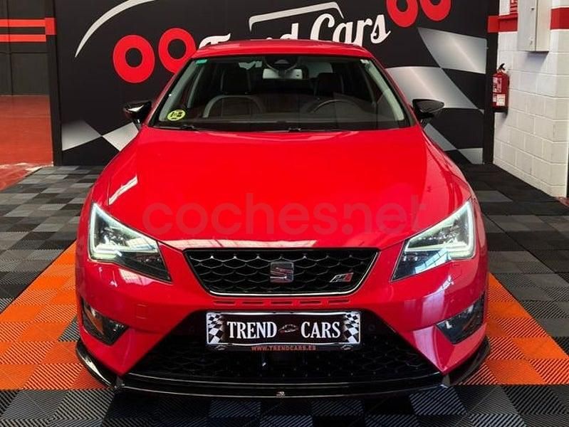Usado Seat Leon FR 185 CV (136 kW) 2014 Rojo Berlina