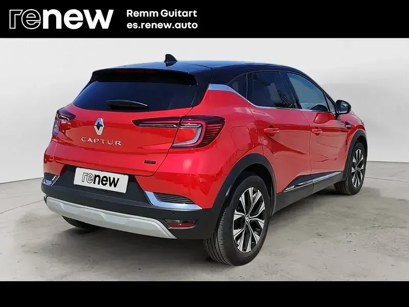 Usado Renault Captur Techno 145 CV (106 kW) 2023 Rojo SUV