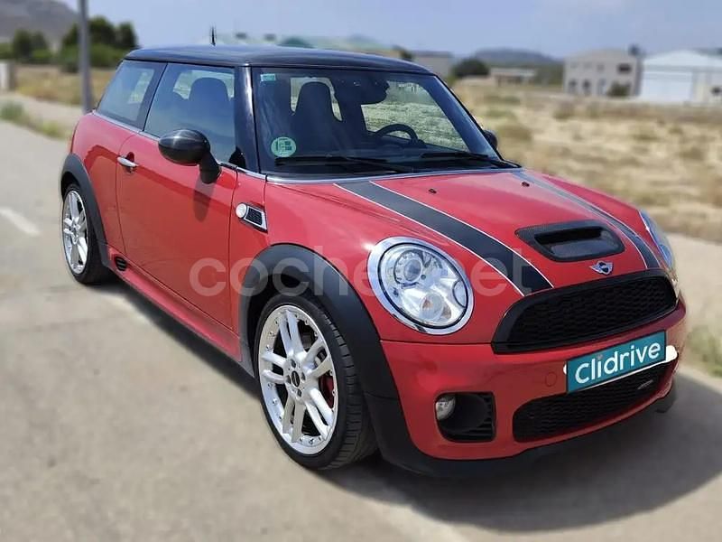 Usado Mini John Cooper Works 211 CV (155 kW) 2008 Rojo Utilitario